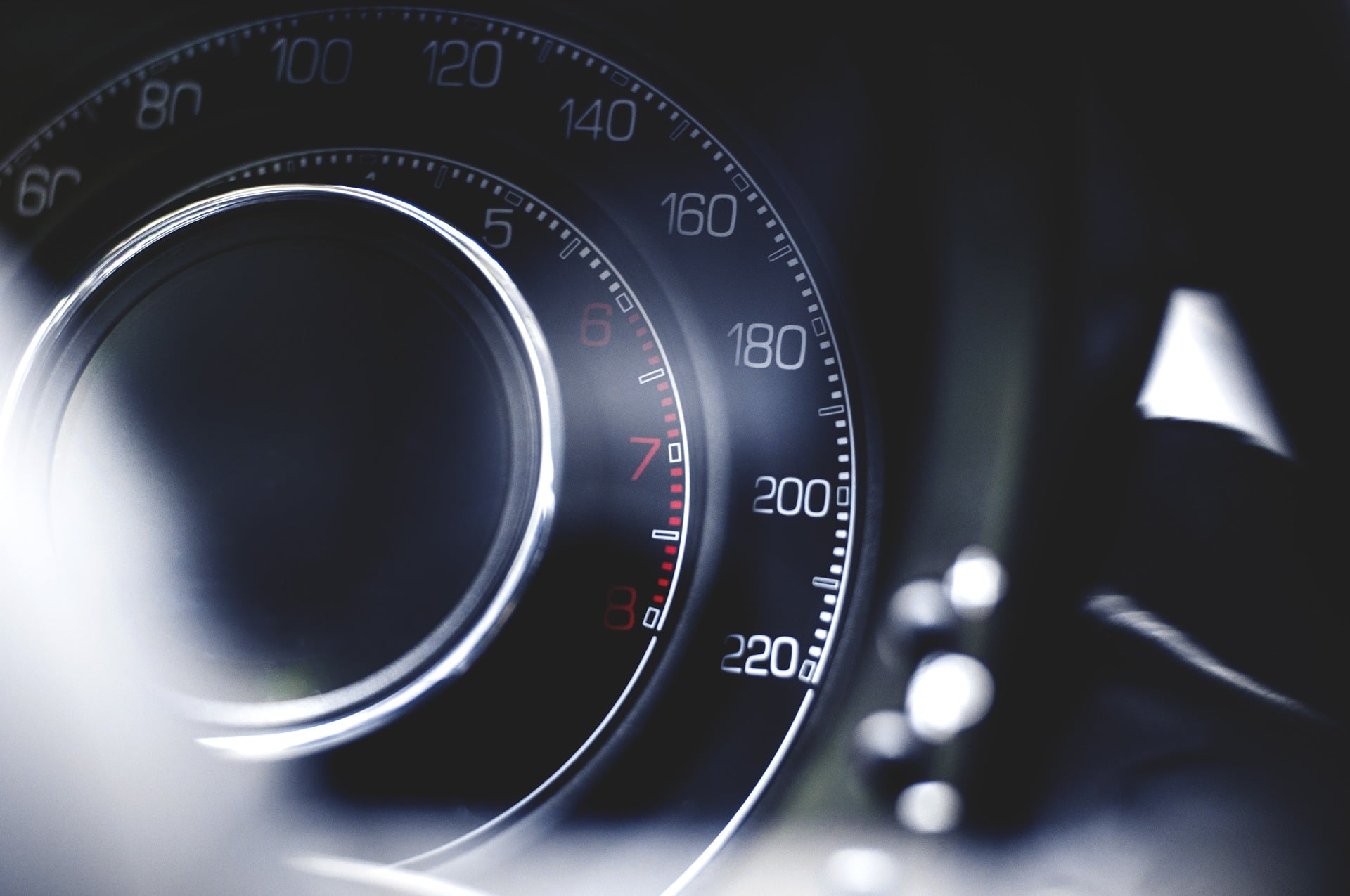 Criminal Speeding in Arizona - car speedometer