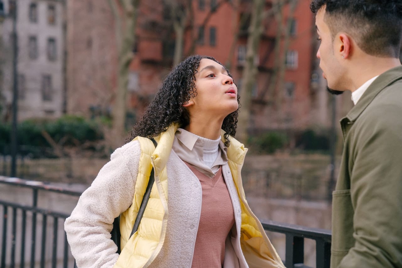 couple having an argument -can you shoot someone during an argument