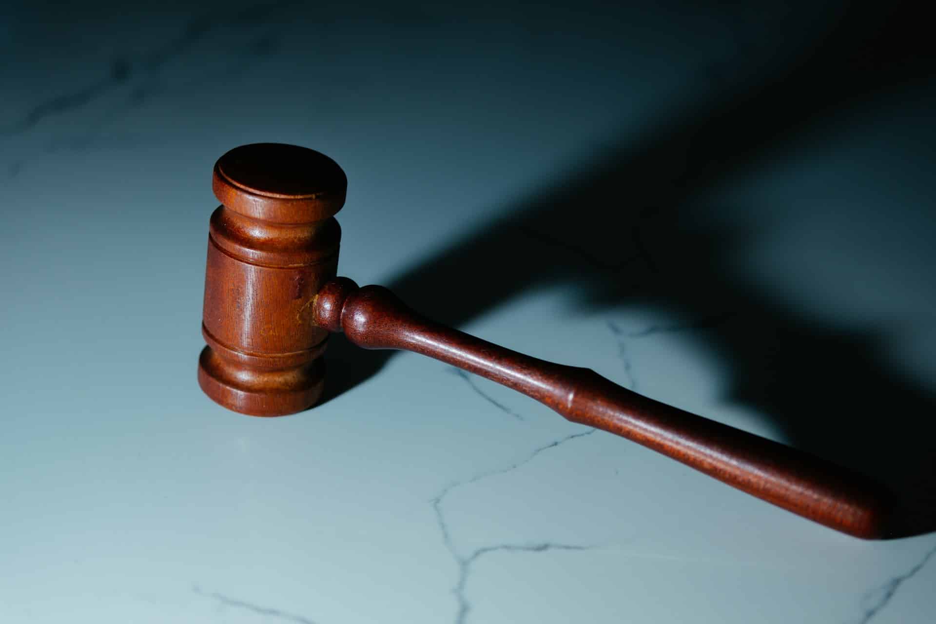 gavel for trial